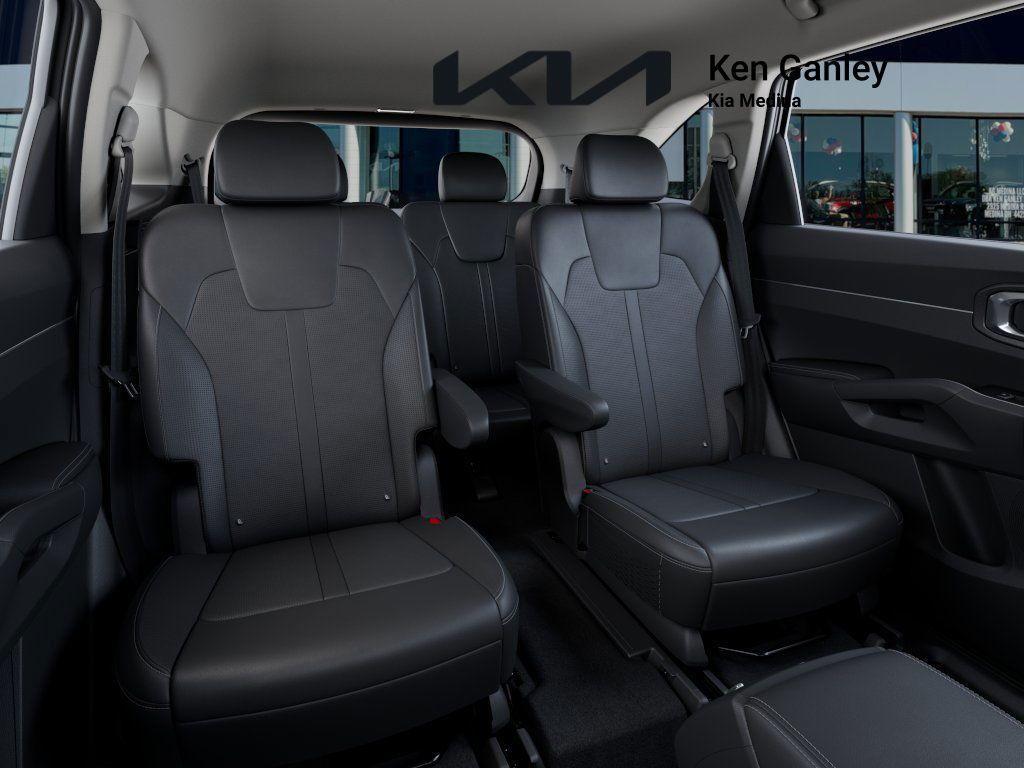 new 2025 Kia Sorento Hybrid car, priced at $37,330