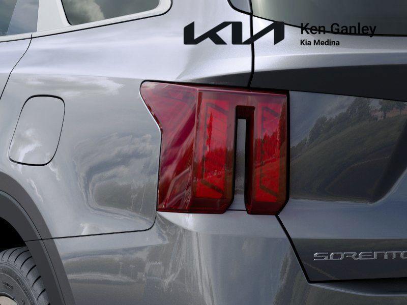 new 2025 Kia Sorento Hybrid car, priced at $37,330