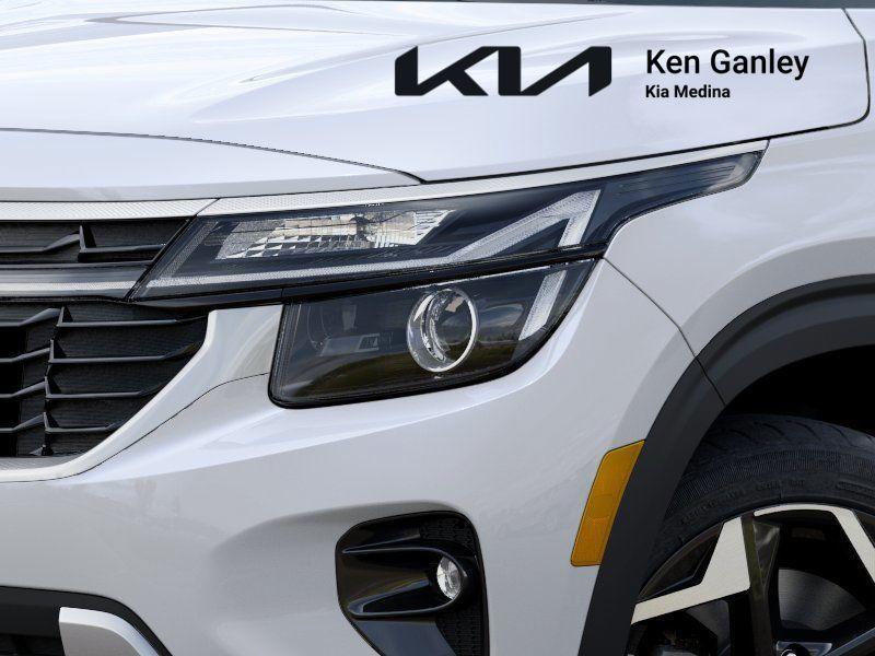 new 2026 Kia Seltos car, priced at $27,570
