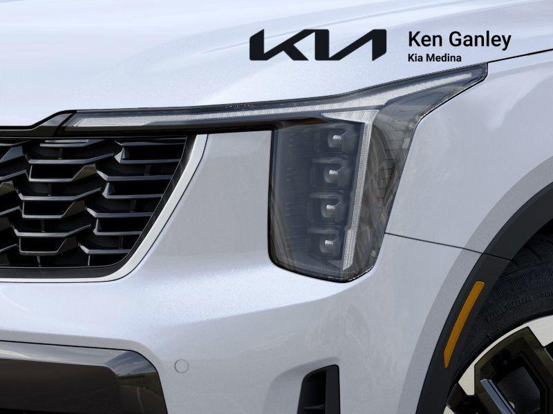 new 2025 Kia Sorento car, priced at $35,085