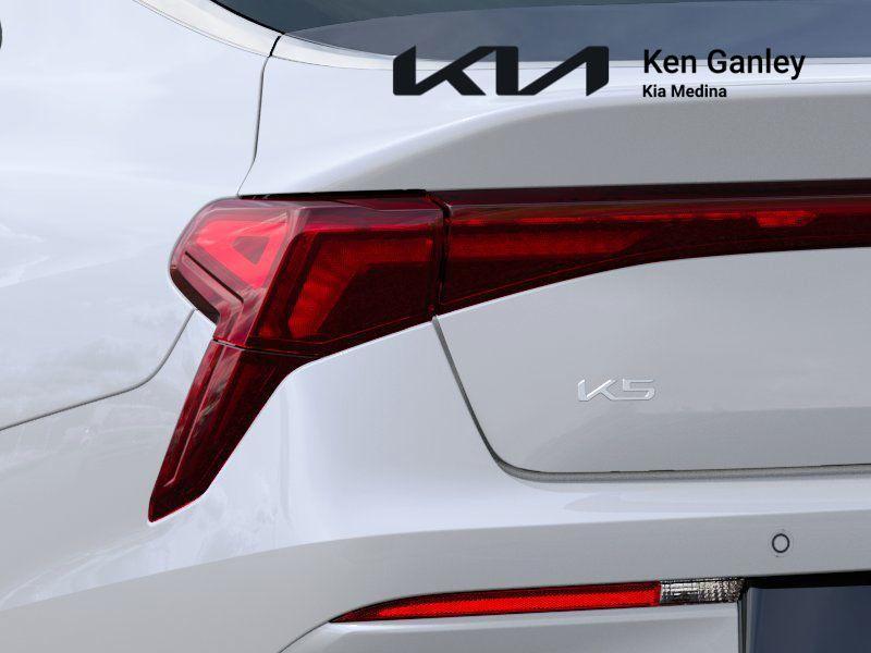 new 2025 Kia K5 car, priced at $30,535