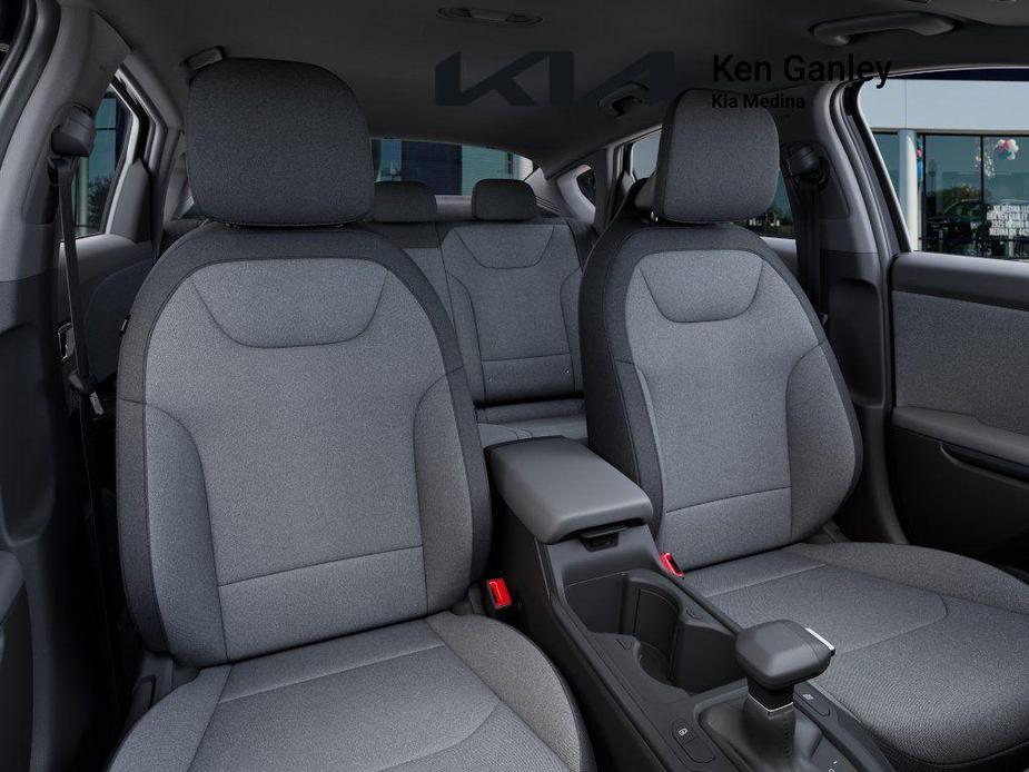 new 2025 Kia K4 car, priced at $22,995