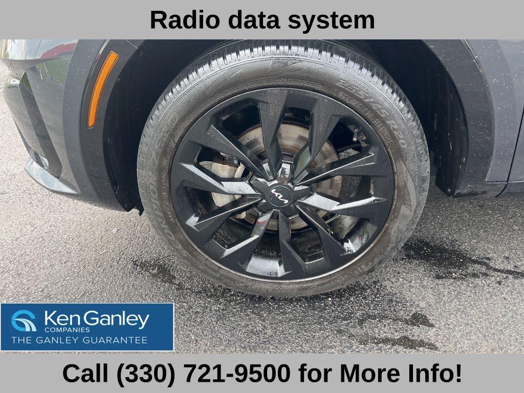 used 2022 Kia Sorento car, priced at $24,970