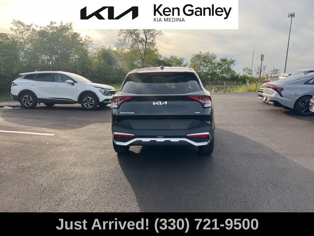 used 2023 Kia Sportage Hybrid car, priced at $23,610