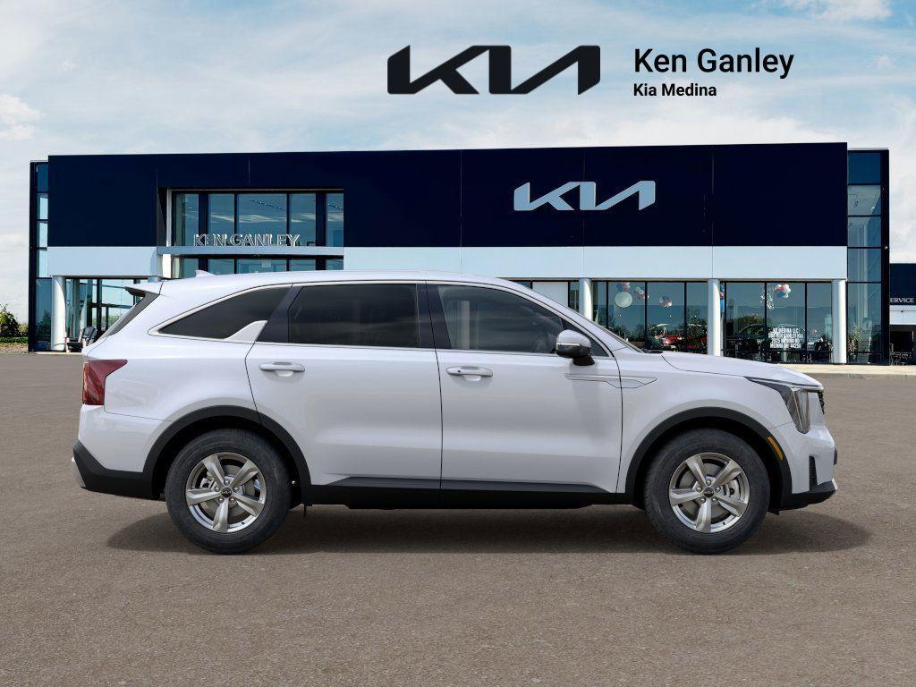 new 2025 Kia Sorento car, priced at $32,625