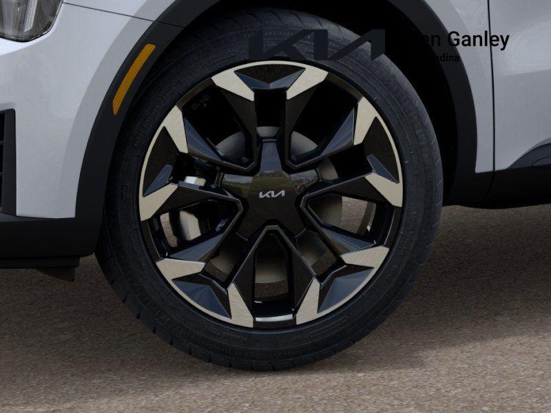 new 2026 Kia Sorento car, priced at $40,465