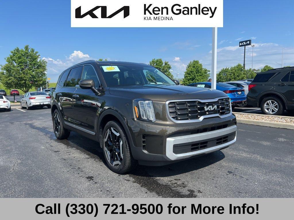 used 2024 Kia Telluride car, priced at $42,991
