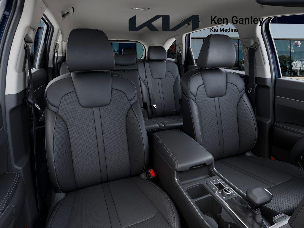 new 2025 Kia Sorento car, priced at $36,800