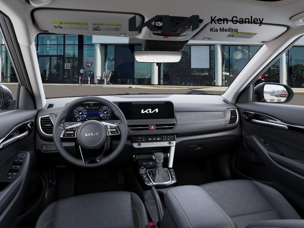 new 2025 Kia Seltos car, priced at $30,805