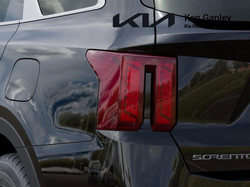 new 2025 Kia Sorento car, priced at $31,905