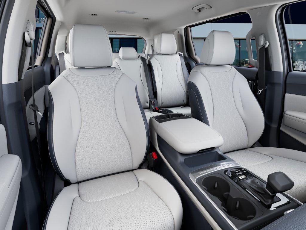 new 2025 Kia Carnival car, priced at $42,460