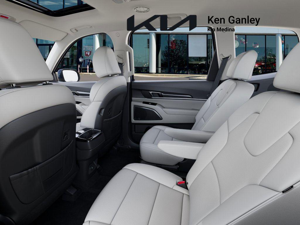 new 2025 Kia Telluride car, priced at $42,800