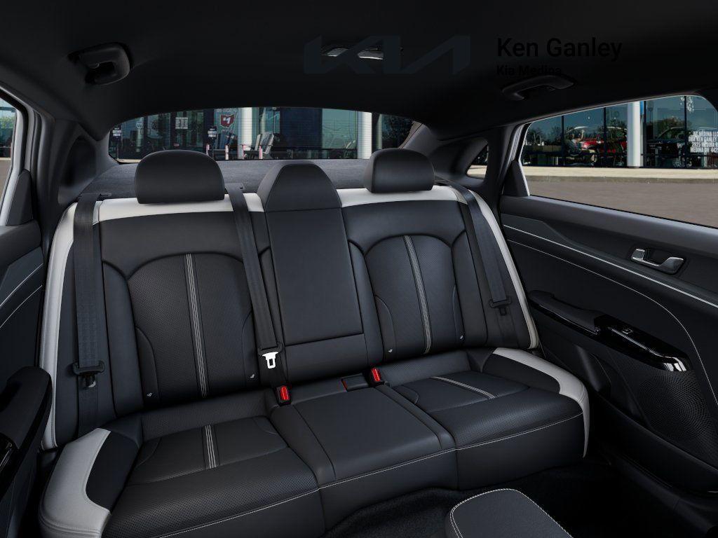 new 2025 Kia K5 car, priced at $30,740