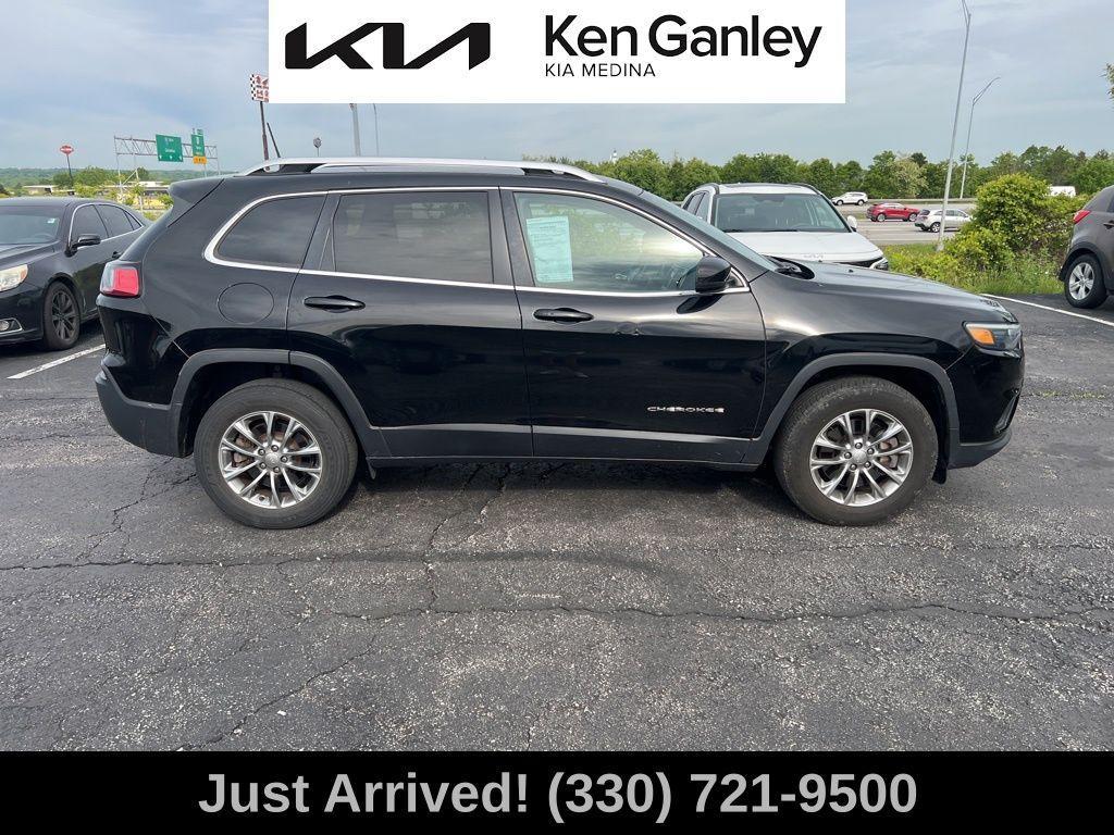 used 2019 Jeep Cherokee car, priced at $16,911