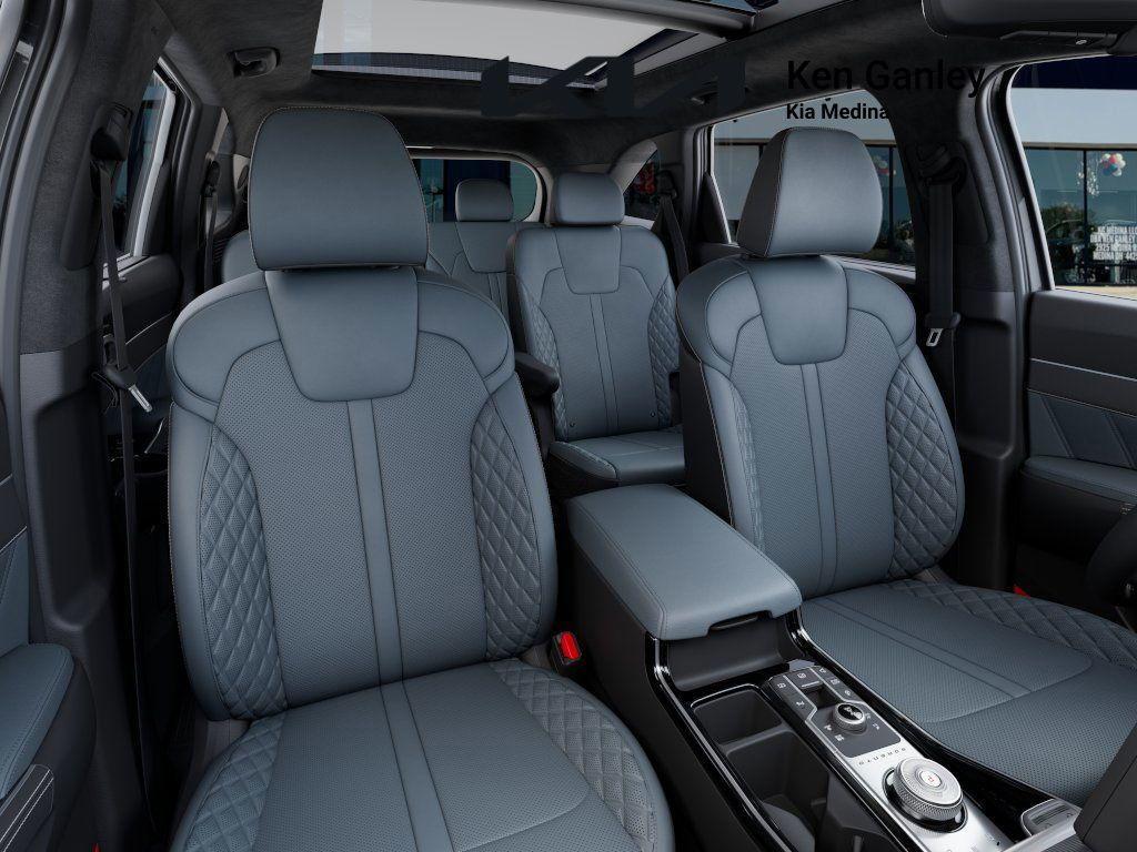 new 2025 Kia Sorento Hybrid car, priced at $46,100