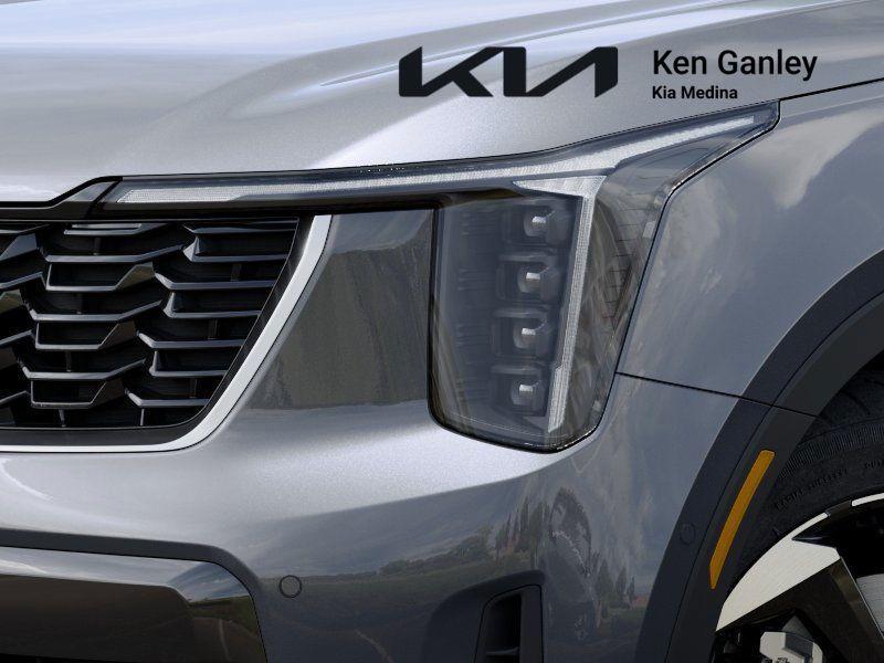new 2025 Kia Sorento Hybrid car, priced at $46,100