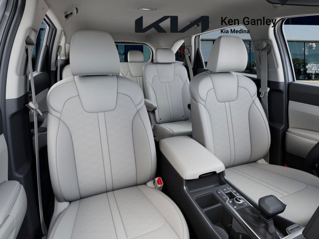 new 2025 Kia Sorento car, priced at $40,645