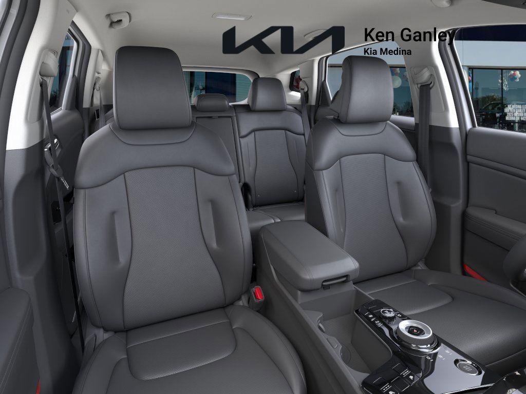 new 2025 Kia Sportage Hybrid car, priced at $33,630