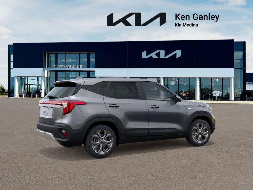 new 2025 Kia Seltos car, priced at $25,525