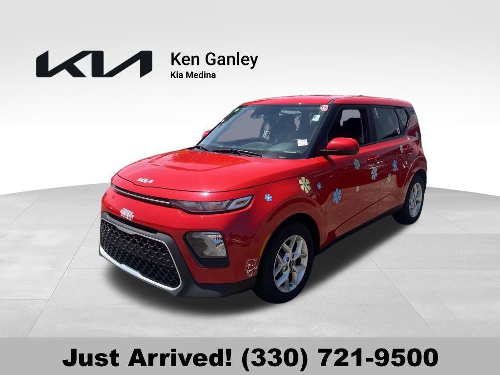 used 2022 Kia Soul car, priced at $15,674