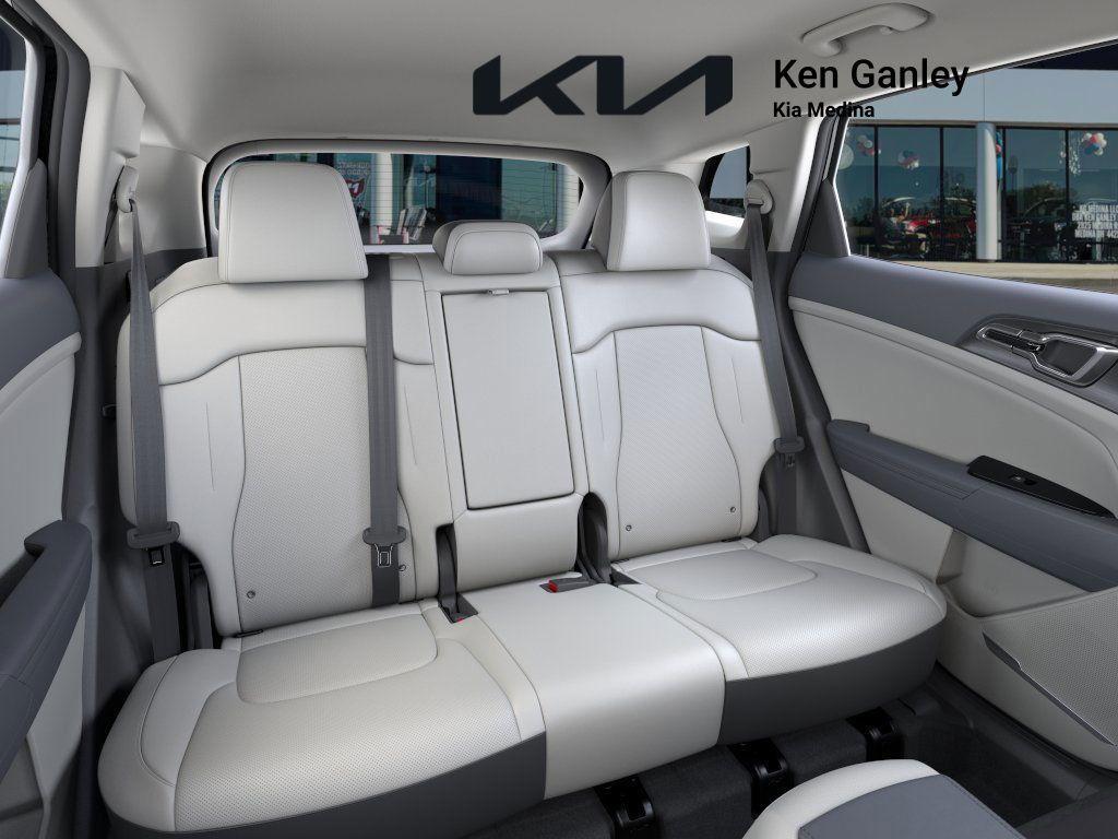 new 2025 Kia Sportage Hybrid car, priced at $33,570