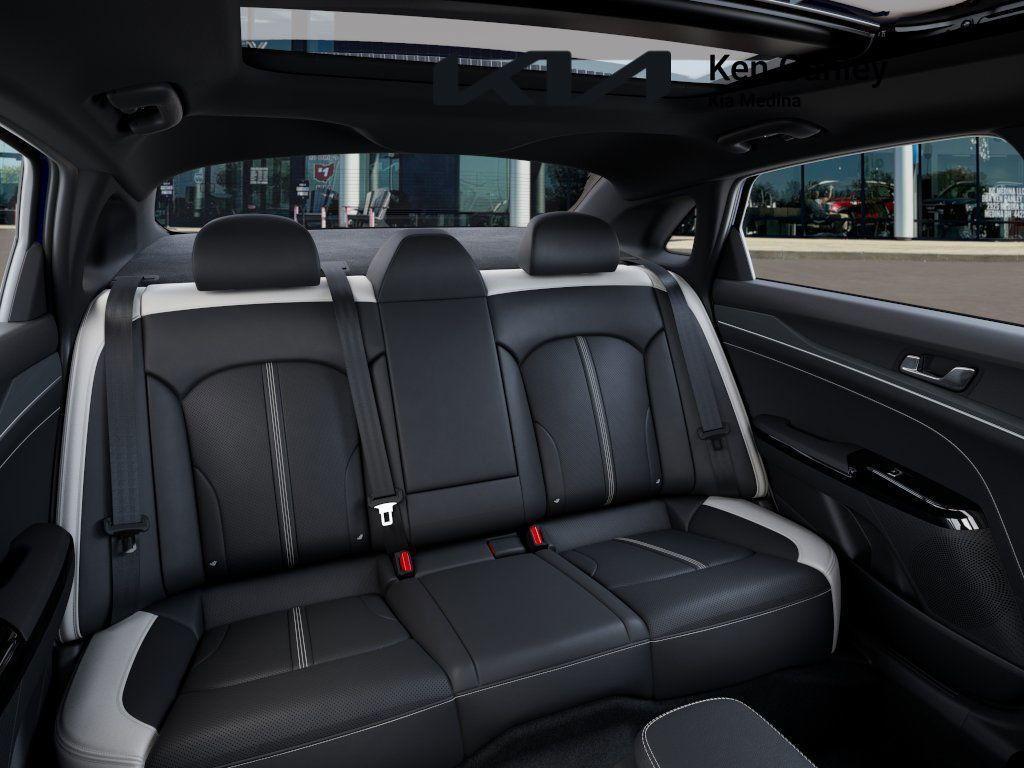 new 2025 Kia K5 car, priced at $31,150