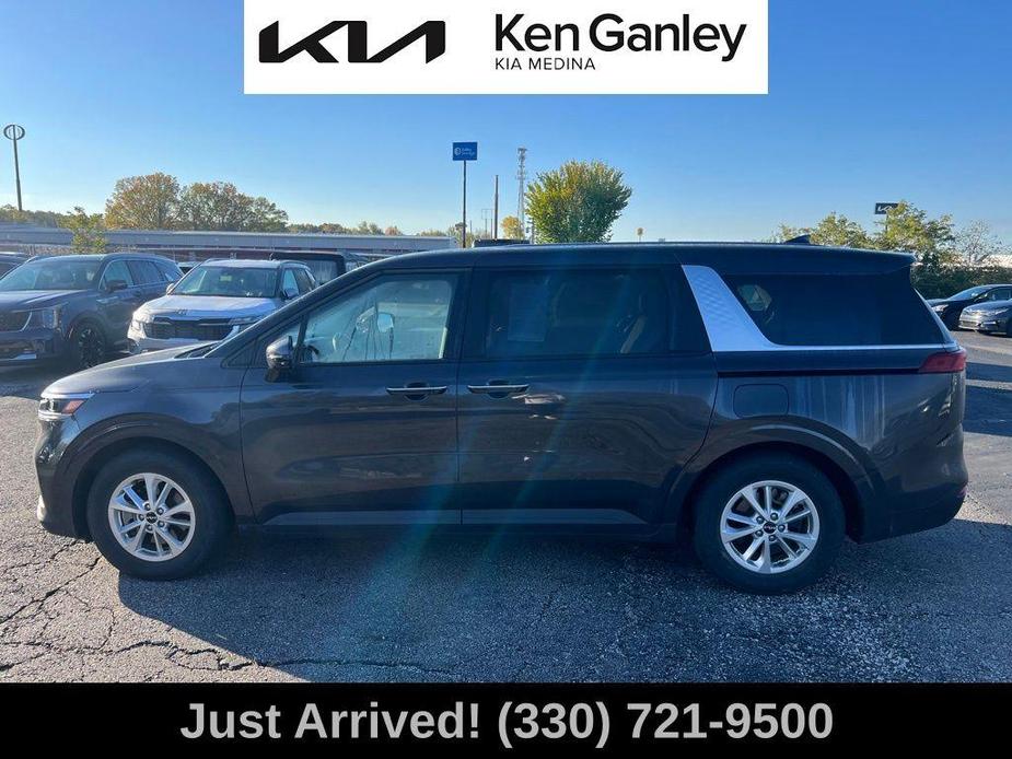 used 2022 Kia Carnival car, priced at $28,957