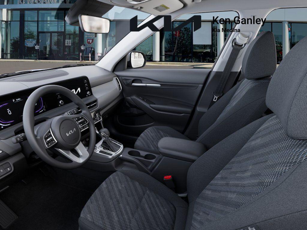 new 2025 Kia Seltos car, priced at $25,920