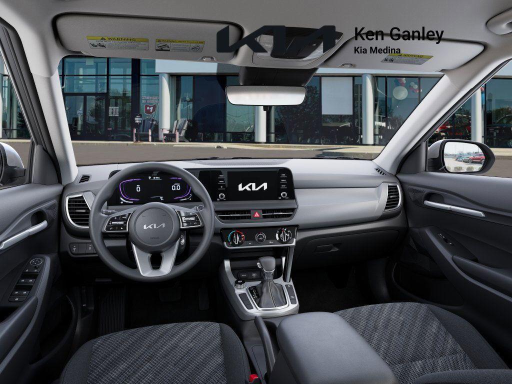 new 2025 Kia Seltos car, priced at $25,920