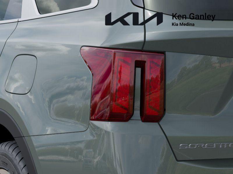 new 2025 Kia Sorento Hybrid car, priced at $37,330