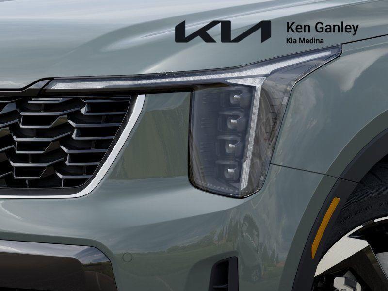 new 2025 Kia Sorento Hybrid car, priced at $37,330
