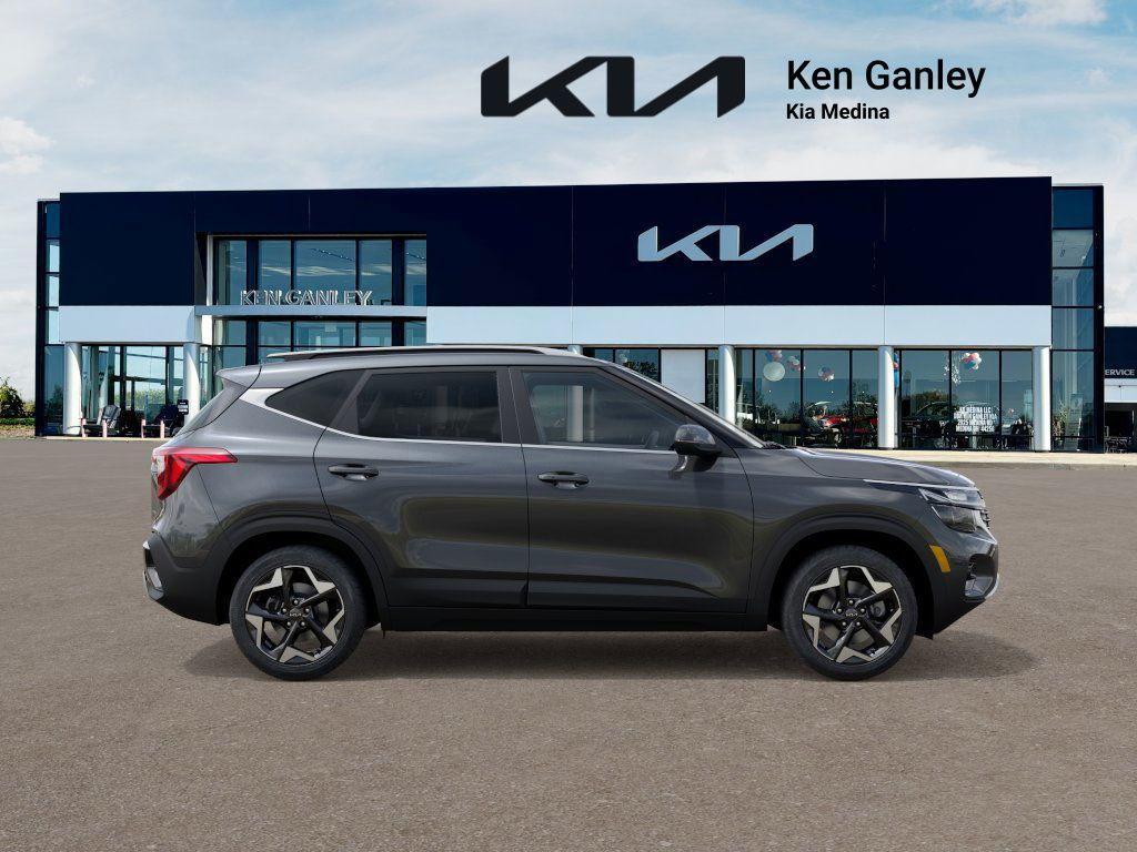 new 2026 Kia Seltos car, priced at $30,125