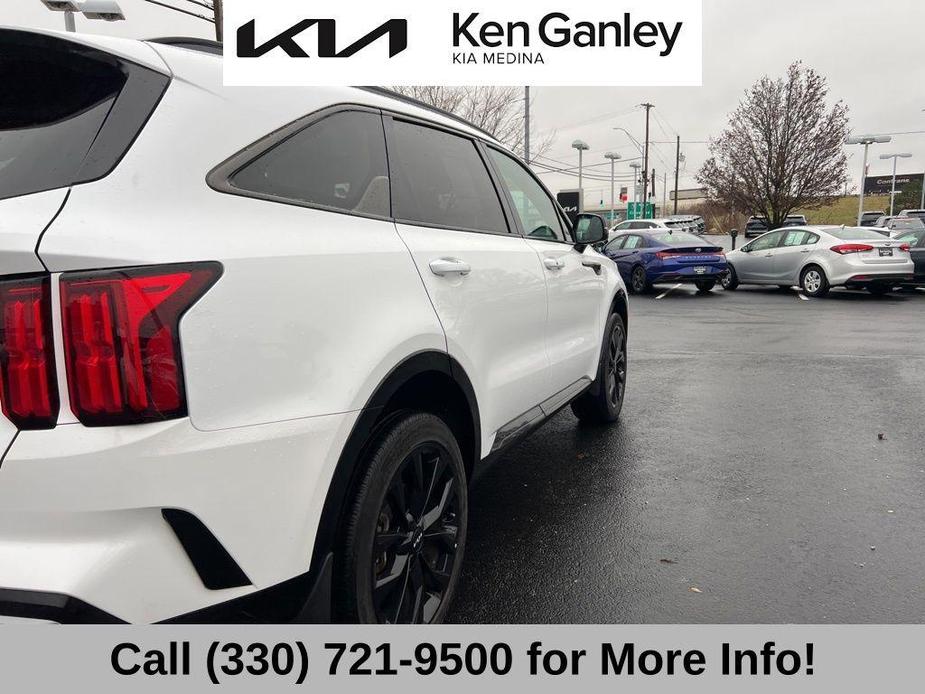 used 2023 Kia Sorento car, priced at $31,438