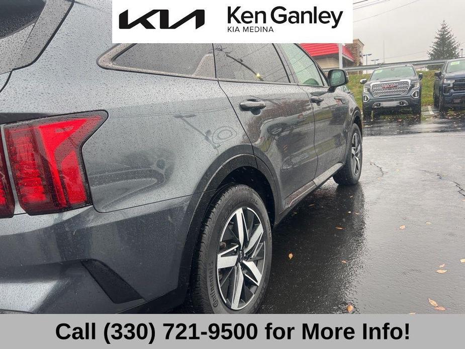 used 2023 Kia Sorento car, priced at $28,531