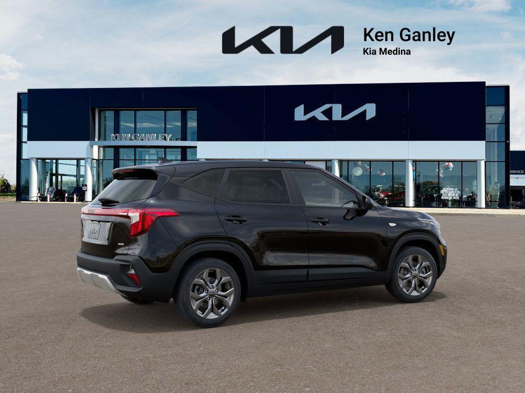 new 2025 Kia Seltos car, priced at $25,920