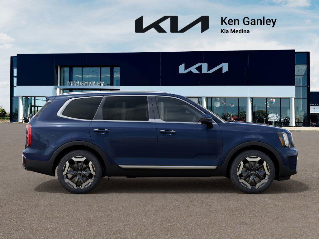 new 2025 Kia Telluride car, priced at $40,800