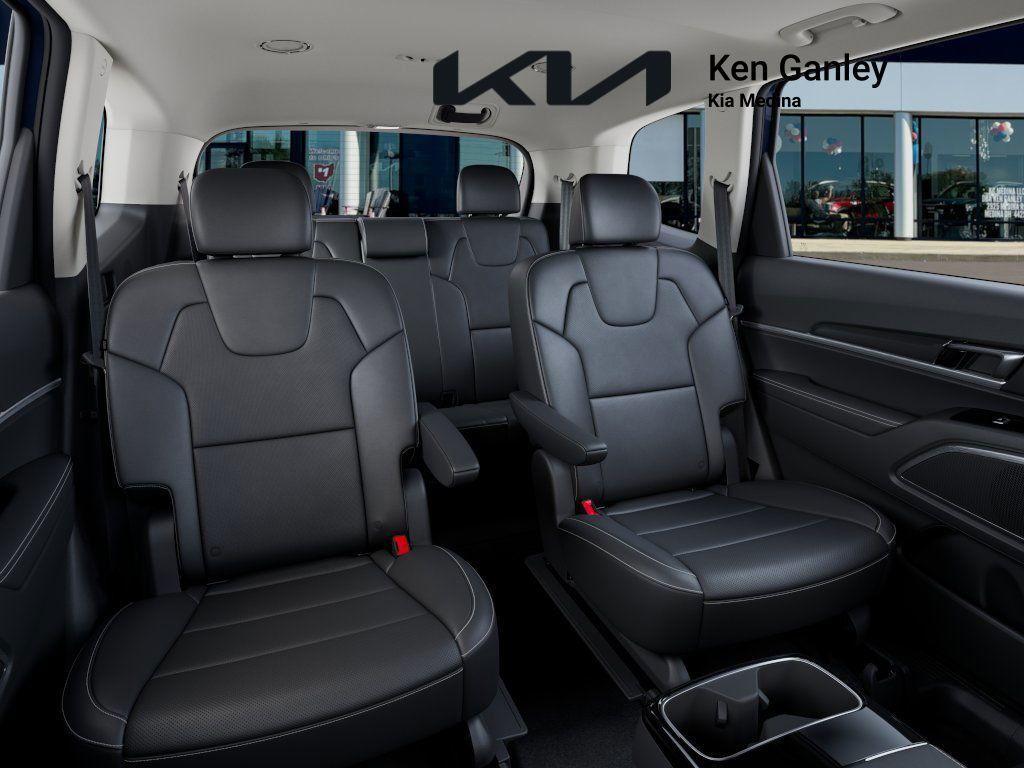 new 2025 Kia Telluride car, priced at $40,800