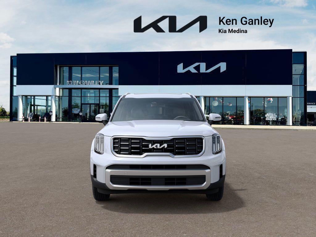 new 2025 Kia Telluride car, priced at $42,800