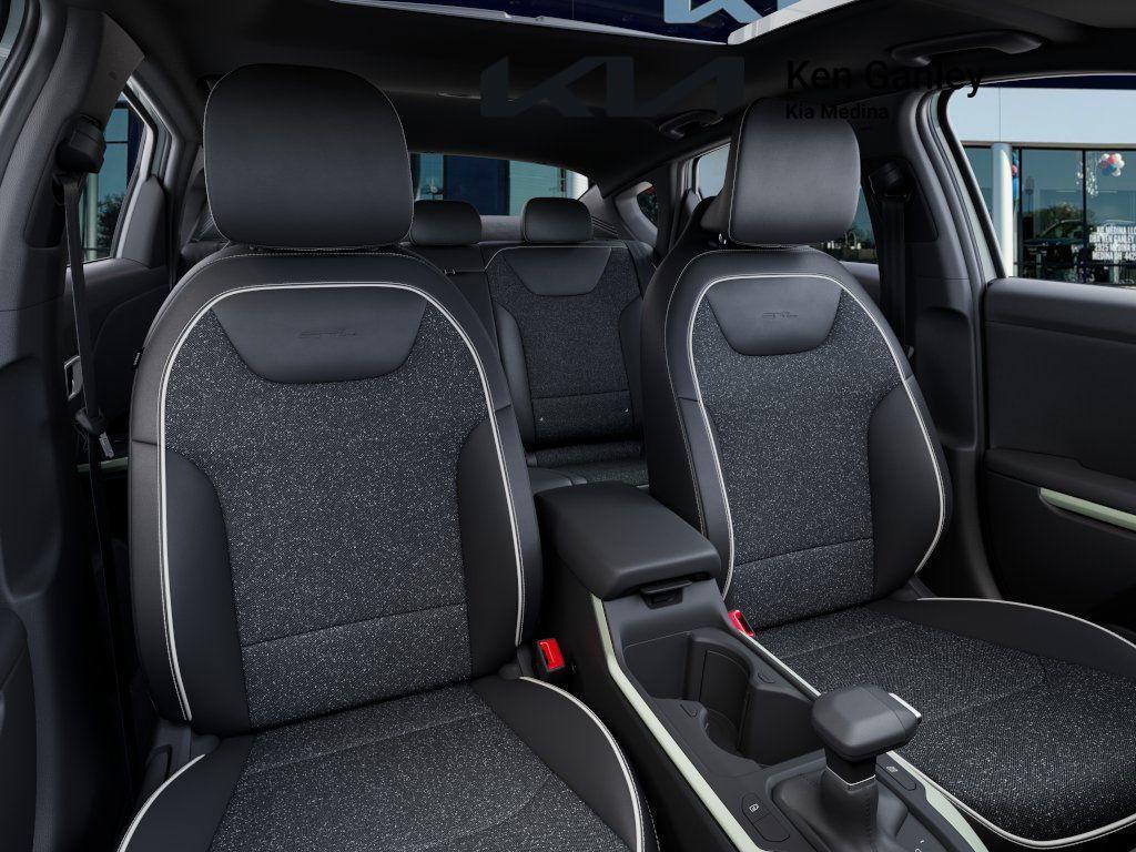 new 2025 Kia K4 car, priced at $27,365