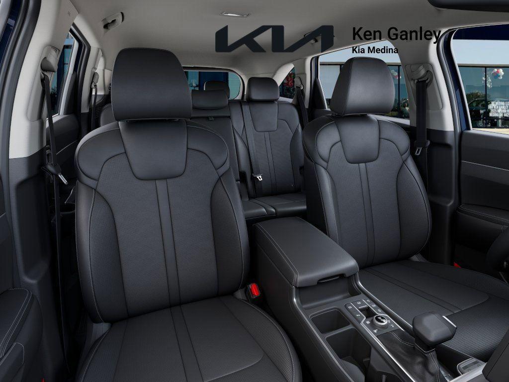 new 2025 Kia Sorento car, priced at $35,025