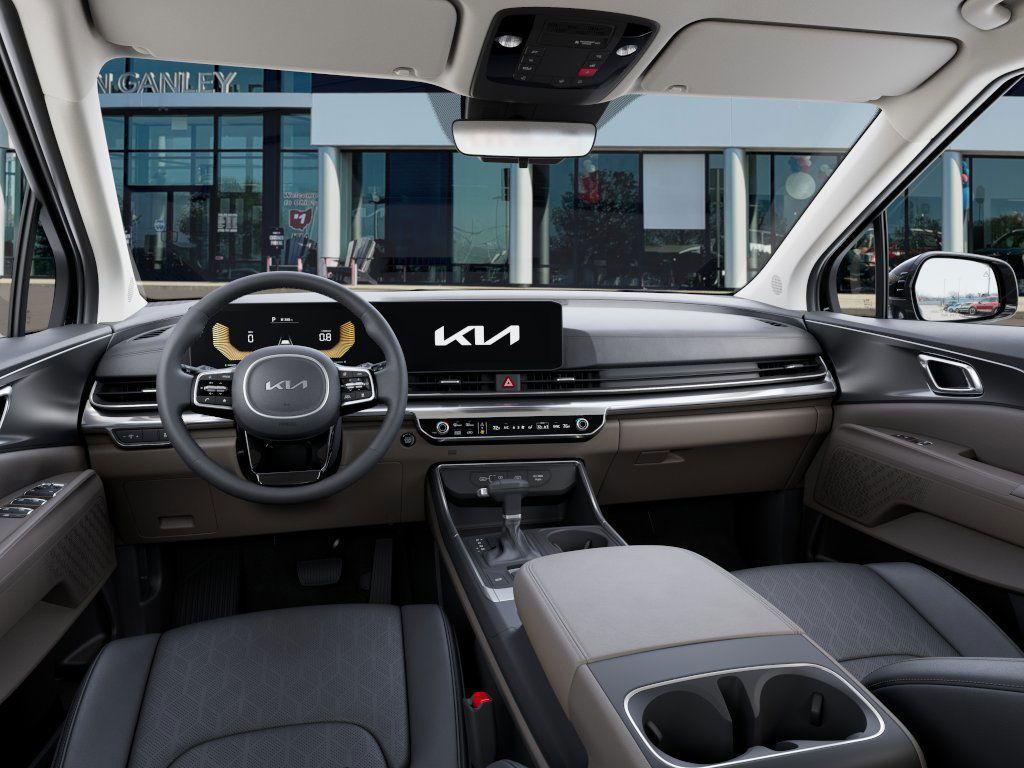new 2025 Kia Carnival car, priced at $41,165