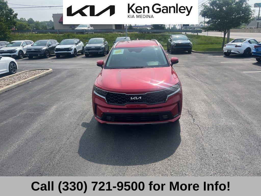 used 2022 Kia Sorento Plug-In Hybrid car, priced at $27,490