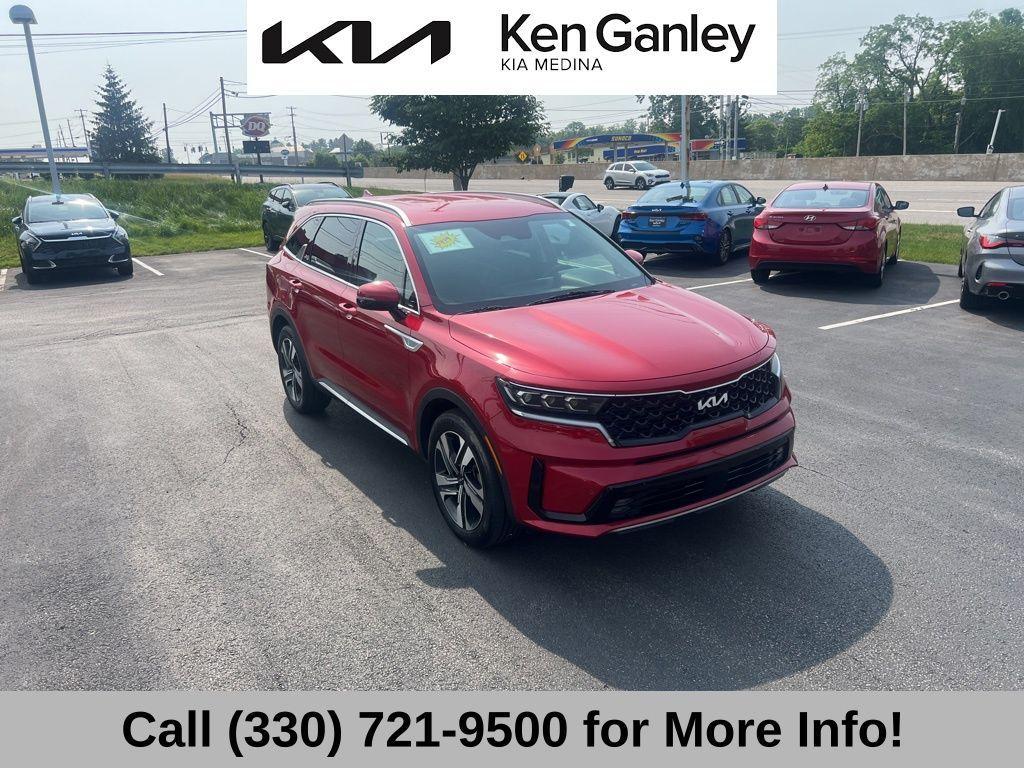 used 2022 Kia Sorento Plug-In Hybrid car, priced at $27,490