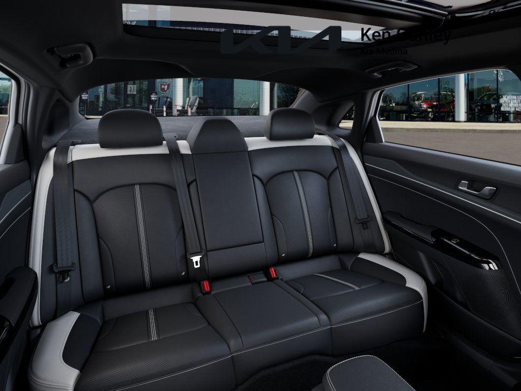 new 2025 Kia K5 car, priced at $30,610