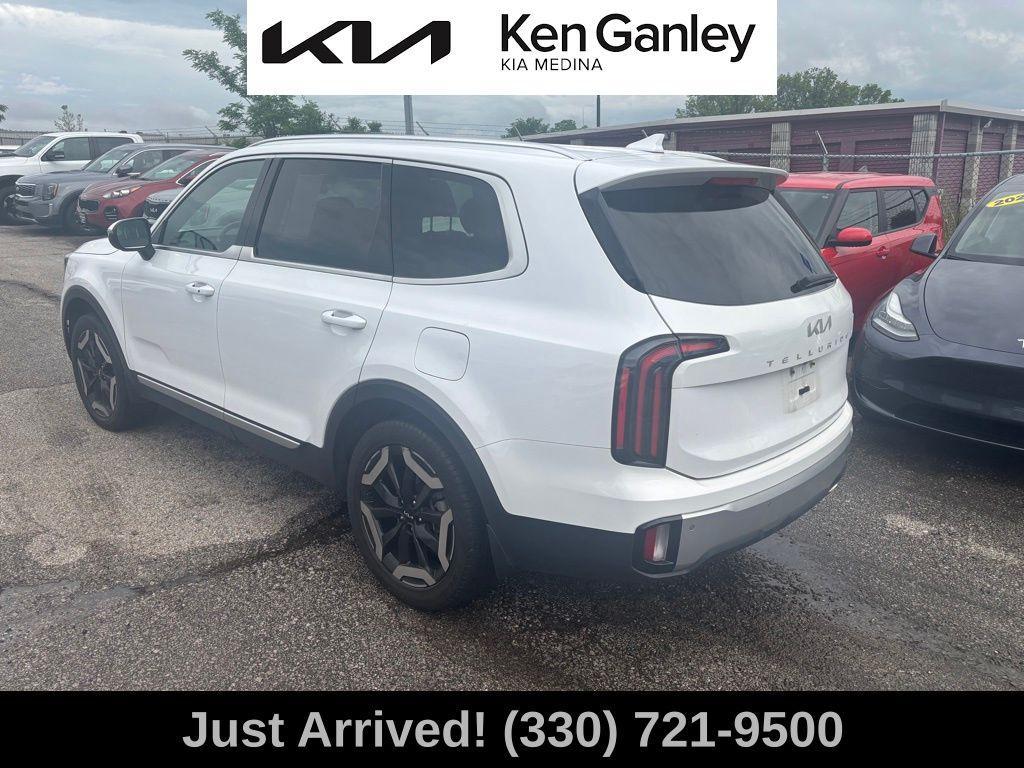 used 2023 Kia Telluride car, priced at $32,251