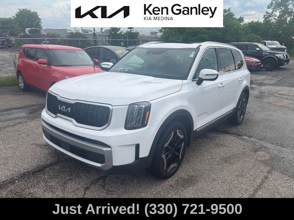 used 2023 Kia Telluride car, priced at $32,251