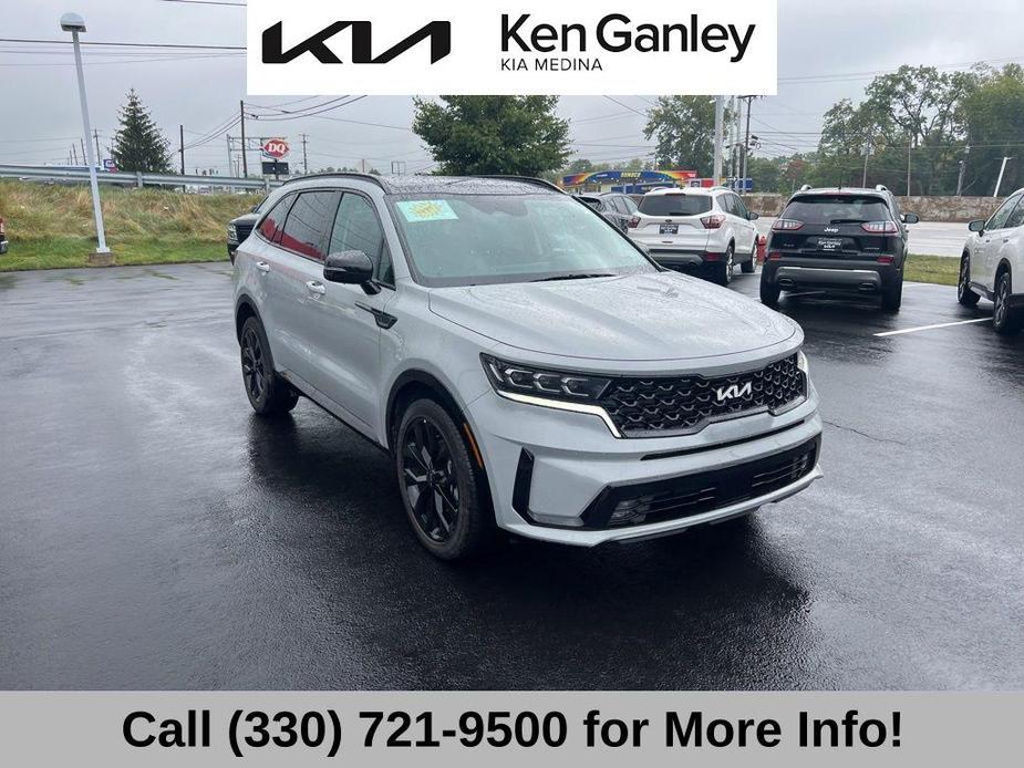 used 2023 Kia Sorento car, priced at $33,710