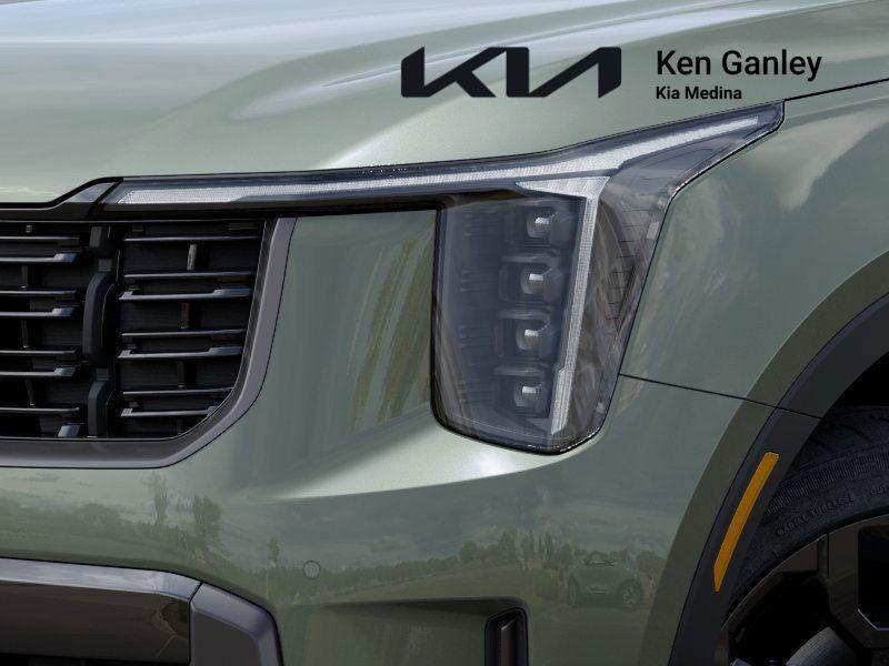 new 2025 Kia Sorento car, priced at $40,205