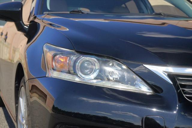 used 2012 Lexus CT 200h car, priced at $6,900