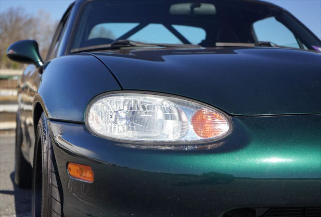 used 1999 Mazda MX-5 Miata car, priced at $12,800